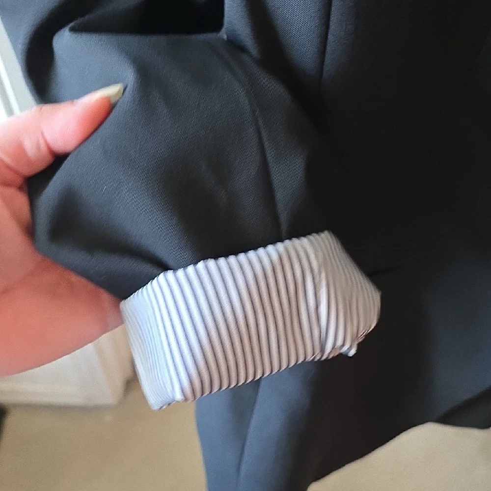 NWT - Banana🍌Republic Black Blazer - Picture 7 of 16